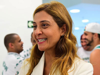 Leila Pereira em campanha