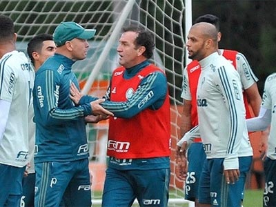 Discussão no rachão do Palmeiras