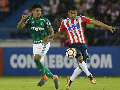 Thiago Martins enfrenta o Junior, em Barranquilla