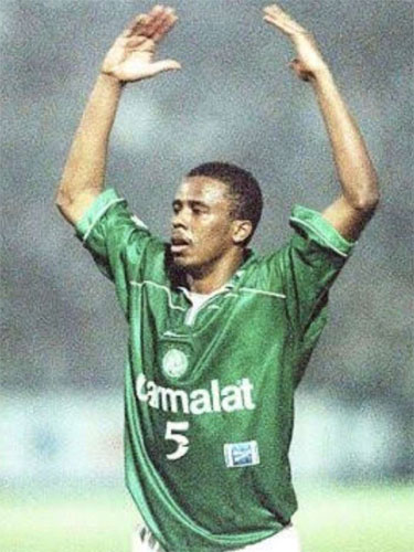 ROQUE JÚNIOR – Palmeiras