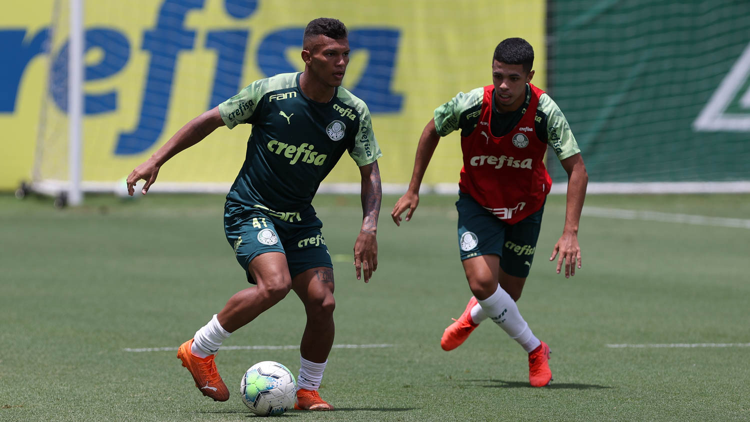 Gabriel Veron e Caio Cunha