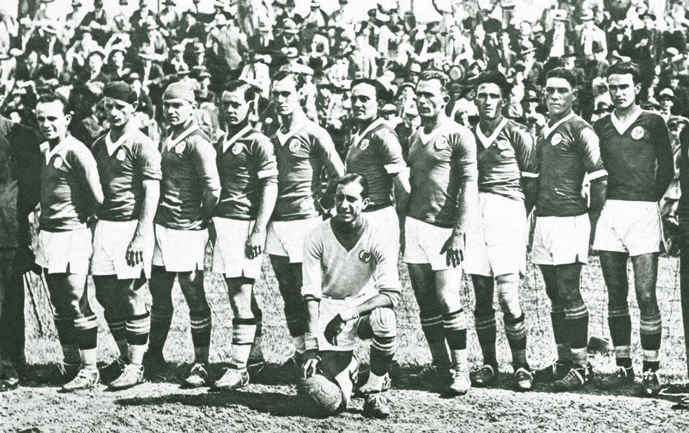 1932