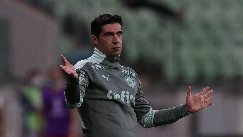 Abel Ferreira comanda o Palmeiras no Allianz Parque