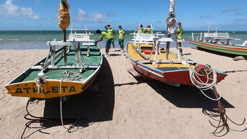 Elenco do Palmeiras treina na praia em Maceió, após o confronto contra o CRB pela Copa do Brasil