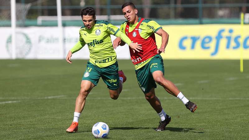 Raphael Veiga e Renan, do Palmeiras, participam de preparação para enfrentar o Sport