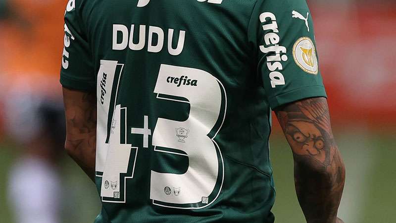 Dudu reestreia pelo Palmeiras com a camisa 4+3
