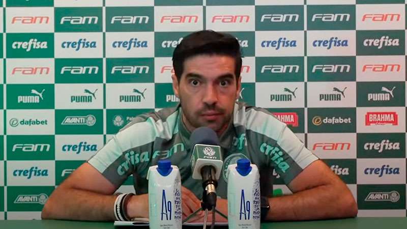 Contagem regressiva: Abel Ferreira concede entrevista coletiva após derrota para o SPFC no Allianz Parque