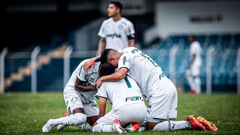 Sub-20 do Palmeiras goleia São Caetano no jogo de ida das oitavas-de-final do Paulistão.