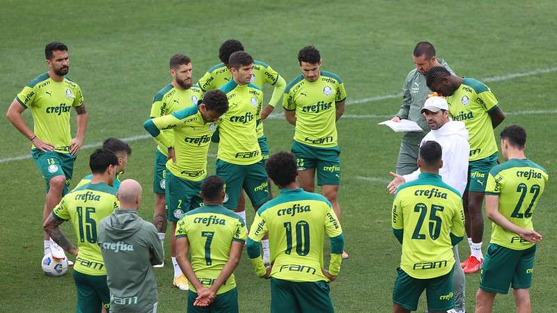 Contagem regressiva: Abel Ferreira comanda treino do Palmeiras na Academia de Futebol