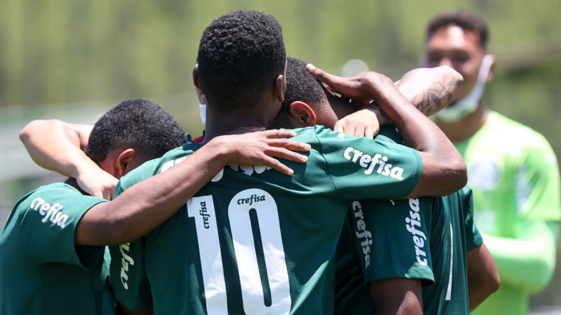 Sub-15 goleia São Caetano e se classifica às quartas de final do Paulista; Sub-17 vence Ibrachina.