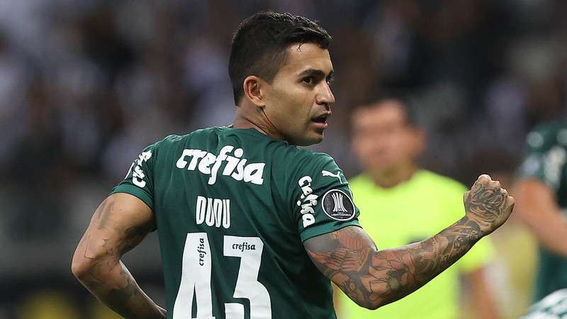 Dudu comemora seu gol pelo Palmeiras contra o Atlético-MG, durante segunda partida válida pelas semifinais da Libertadores 2021, no Mineirão.