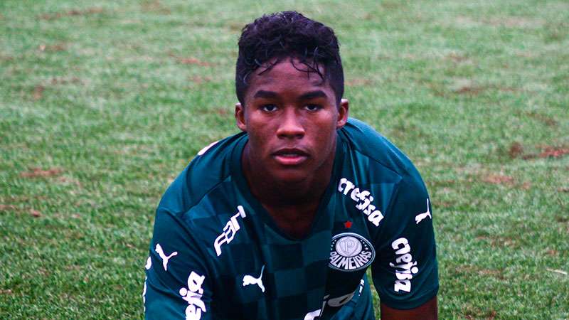 Em jogo do Palmeiras contra o Santos pelo Campeonato Paulista Sub-20, Endrick celebrou o gol de empate no estilo “pitbull”.