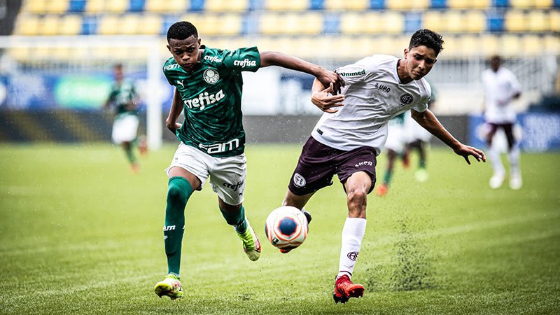 Sub-15 do Palmeiras vence Ferroviária no primeiro jogo da final do Campeonato Paulista.