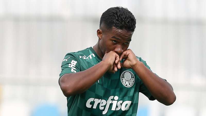 Endrick comemora seu primeiro gol na vitória do Palmeiras por 6x1 sobre o ASSU-RN, em partida válida pela primeira rodada da Copa São Paulo de Futebol Júnior, no estádio Distrital do Inamar, em Diadema-SP.