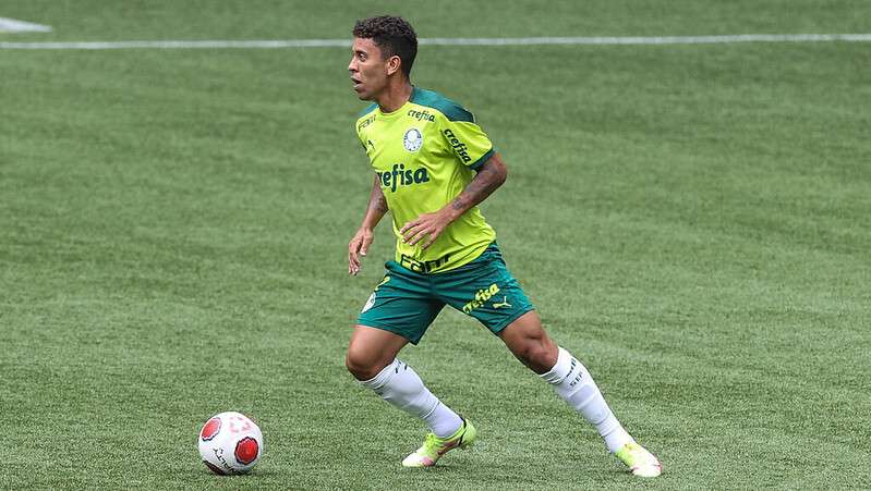 Marcos Rocha durante jogo-treino do Palmeiras contra a Portuguesa, no Allianz Parque.