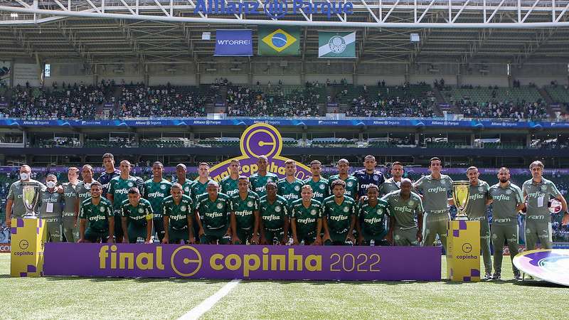 Palmeiras posa para a foto oficial antes da partida contra o Santos, válida pela final da Copa São Paulo de Futebol Júnior, no Allianz Parque, em São Paulo-SP.