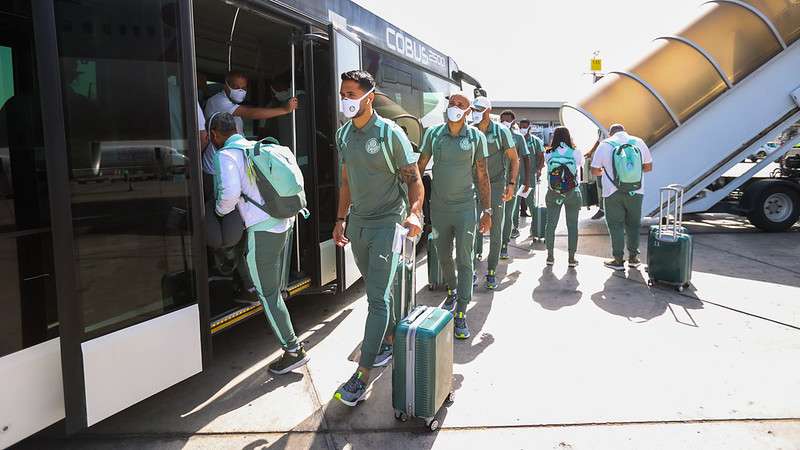 Desembarque do Palmeiras em Abu Dhabi, nos Emirados Árabes Unidos.