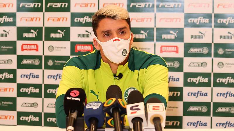 Piquerez concede entrevista coletiva pelo Palmeiras, em Abu Dhabi-EAU.