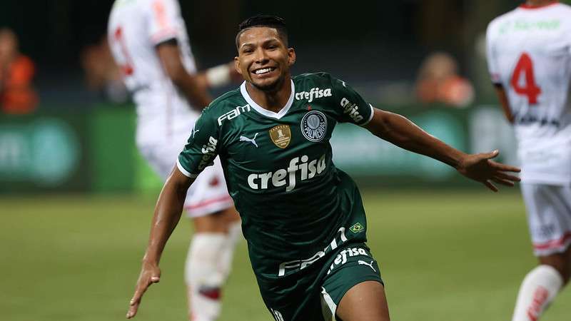 Rony comemora seu gol pelo Palmeiras  contra o Ituano, durante partida válida pelas quartas de final do Paulistão 2022, no Allianz Parque.