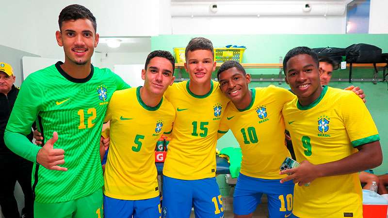 Endrick e Luis Guilherme são protagonistas na Seleção Brasileira Sub-17. Quinteto do Palmeiras brilha na conquista do Torneio de Montaigu, na França.