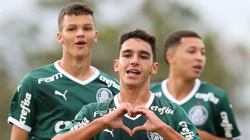 Endrick brilha e Palmeiras estreia com vitória no Paulista Sub-20; Sub-17 goleia na Copa do Brasil.