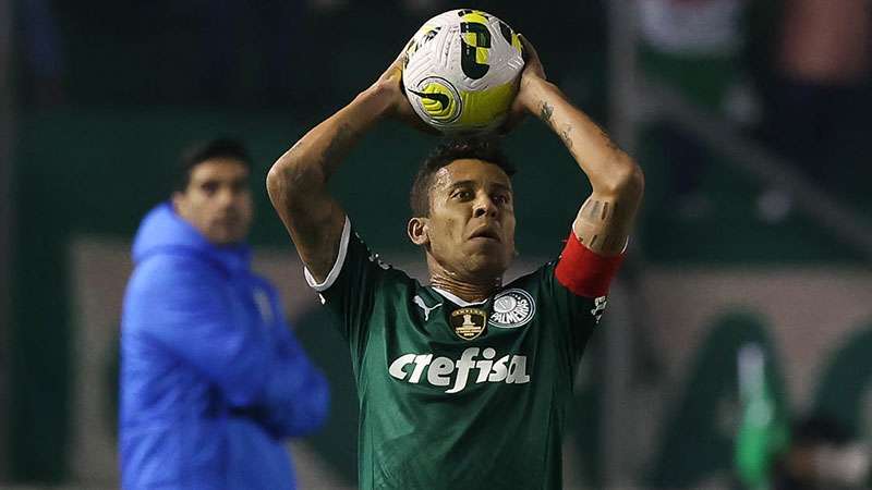 Marcos Rocha em jogo do Palmeiras contra o Juventude, durante partida válida pela sétima rodada do Brasileirão 2022, no Estádio Alfredo Jaconi.