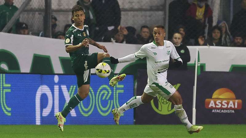 Marcos Rocha em jogo do Palmeiras contra o Juventude, durante partida válida pela sétima rodada do Brasileirão 2022, no Estádio Alfredo Jaconi.