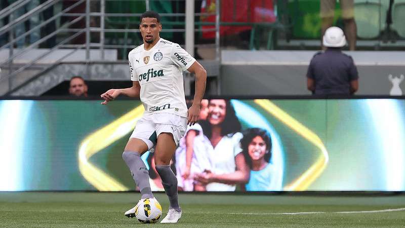 Murilo em jogo do Palmeiras contra o Atlético-MG, durante partida válida pela nona rodada do Brasileirão 2022, no Parque.
