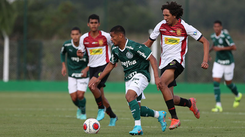 Sub-11 e Sub-13 goleiam e avançam para as oitavas do Campeonato Paulista -  SPFC