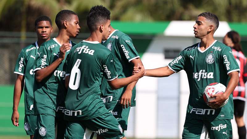 Futebol Sub-17 e Sub-16 – Palmeiras