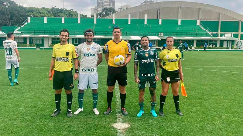 Palmeiras promove jogo-treino na Academia de Futebol visando duelo no Mineirão.