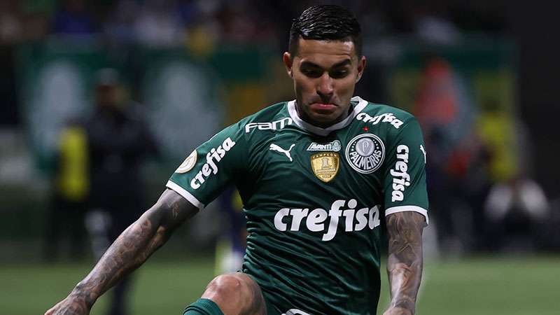 Dudu em jogo do Palmeiras contra o Santos, durante partida válida pela vigésima sétima rodada do Brasileirão 2022, no Allianz Parque.