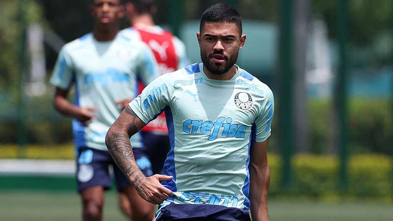 Bruno Tabata durante treinamento do Palmeiras na Academia de Futebol.