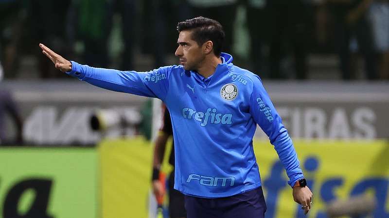 Abel Ferreira em jogo do Palmeiras, contra o Avaí, durante partida válida pela trigésima terceira rodada do Brasileirão 2022, no Allianz Parque.