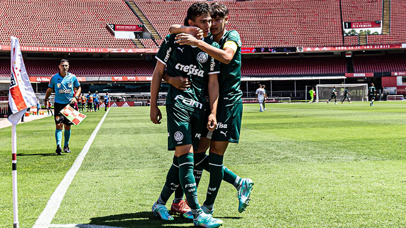 Sub-15 do Palmeiras vence SPFC no Morumbi no jogo de ida da final do Campeonato Paulista.