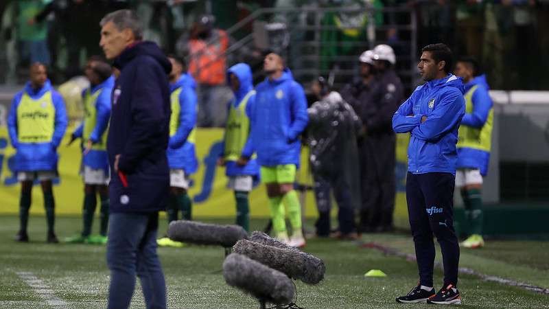 Abel Ferreira em jogo do Palmeiras contra o Fortaleza, durante partida válida pela trigésima quinta rodada do Brasileirão 2022, no Allianz Parque.