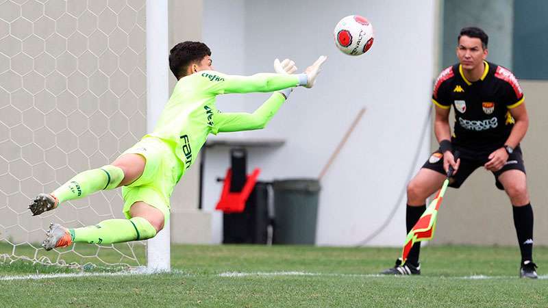 Nos pênaltis, Palmeiras vence SPFC e é tricampeão consecutivo do Campeonato Paulista Sub-15.