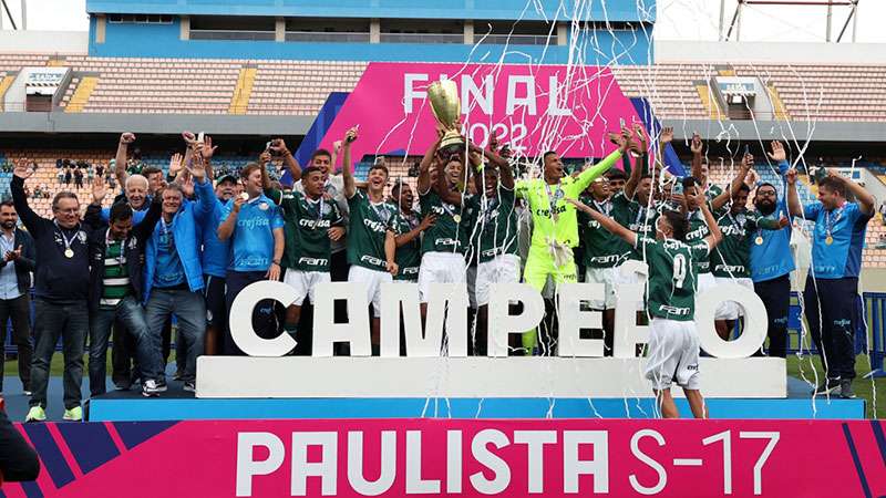 Campeão! Sub-17 do Palmeiras vence novamente Ska Brasil e leva o título Paulista da categoria.