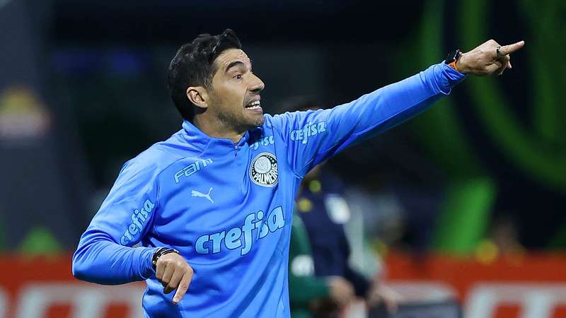 Abel Ferreira em jogo do Palmeiras contra o América-MG, durante partida válida pela trigésima sétima rodada do Brasileirão 2022, no Allianz Parque.