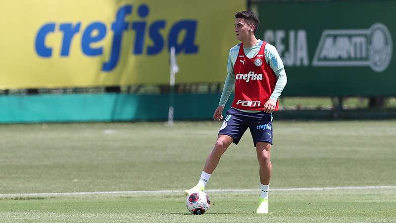 Atuesta durante treinamento do Palmeiras na Academia de Futebol.