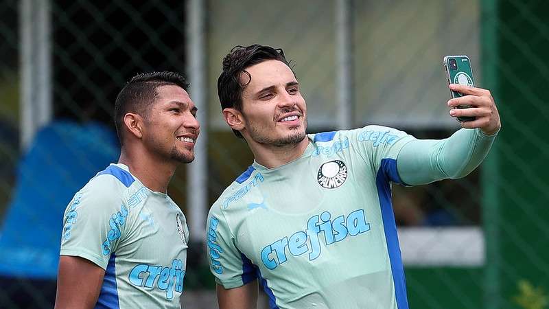 Rony e Raphael Veiga do Palmeiras, são convocados para a Seleção Brasileira, após treinamento na Academia de Futebol.