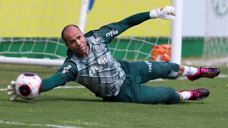 Marcelo Lomba durante treinamento do Palmeiras na Academia de Futebol.