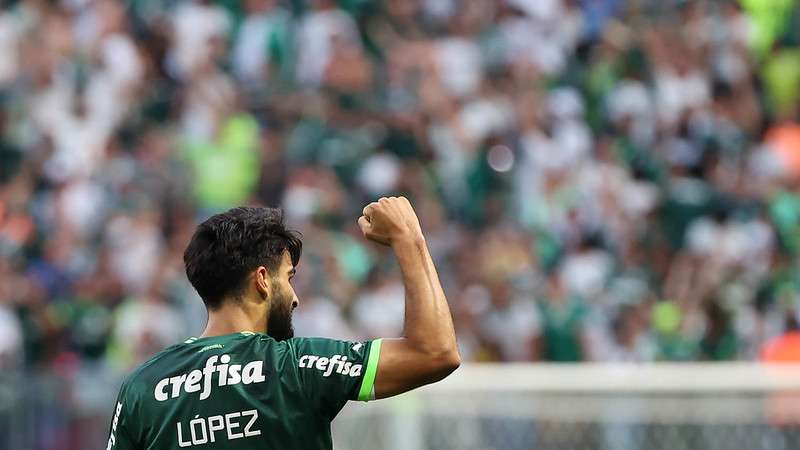 Flaco López comemora seu gol pelo Palmeiras contra o Água Santa, durante segunda partida da final do Paulistão 2023, no Allianz Parque.