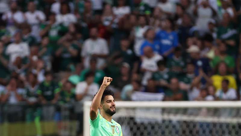 Flaco López comemora seu gol pelo Palmeiras contra o Cuiabá, durante partida válida pela primeira rodada do Brasileirão 2023, no Allianz Parque.