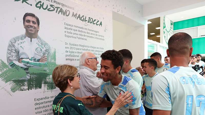 A SE Palmeiras batiza o Núcleo de Saúde e Performance com o nome do coordenador médico Gustavo Magliocca, na Academia de Futebol.