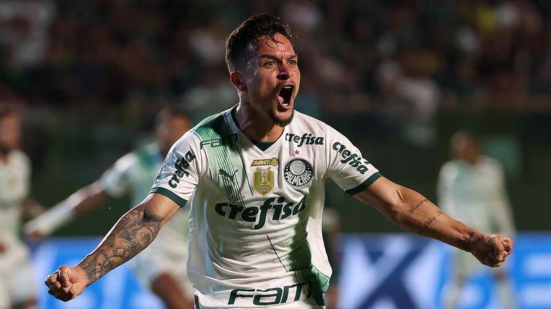 Artur comemora seu gol pelo Palmeiras contra o Goiás, durante partida válida pela quarta rodada do Brasileirão 2023, no Hailé Pinheiro.