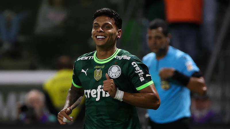 Richard Ríos comemora seu gol pelo Palmeiras contra o Fortaleza, durante primeira partida válida pelas oitavas de final da Copa do Brasil 2023, no Allianz Parque.