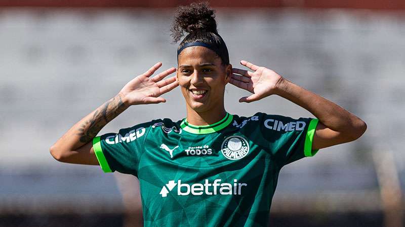 Amanda Gutierres brilha e Palmeiras goleia Ferroviária pelo Brasileiro Feminino.