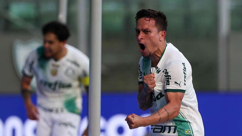 Artur comemora seu gol pelo Palmeiras contra o América-MG, durante partida válida pela décima sétima rodada do Brasileirão 2023, no Independência.