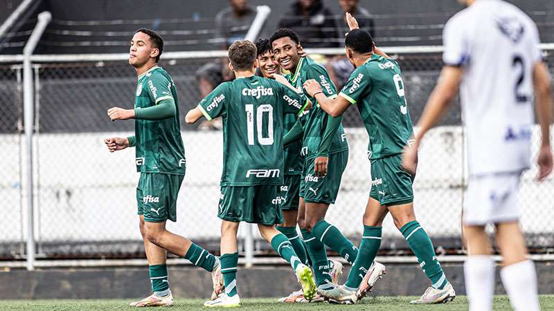Campeonato Paulista: Sub-15 do Palmeiras vence e Sub-17 fica no empate.